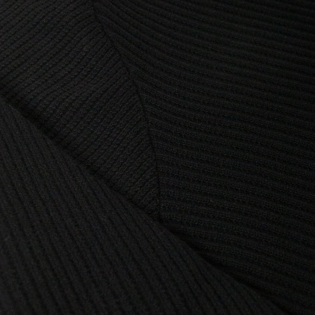 Barbour Dune Crew - Black - Close Up