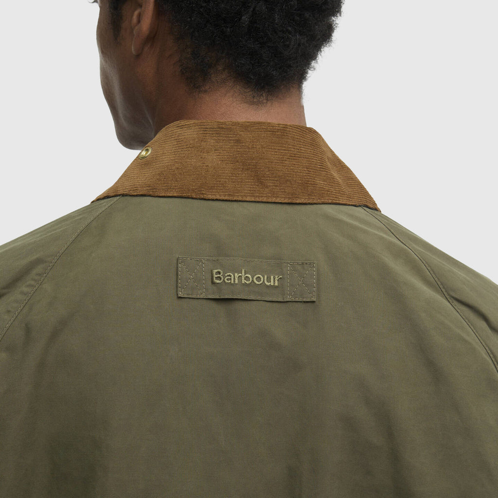 Barbour Icons Transport Casual Jacket - Ivy Green - Close Up