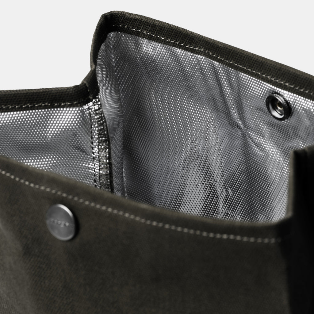 Carhartt WIP Lunch Bag - Olive Opening