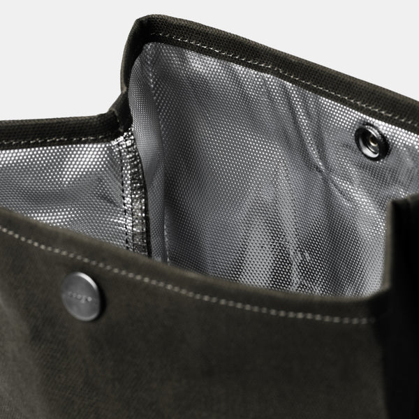 Carhartt WIP Lunch Bag - Olive Opening