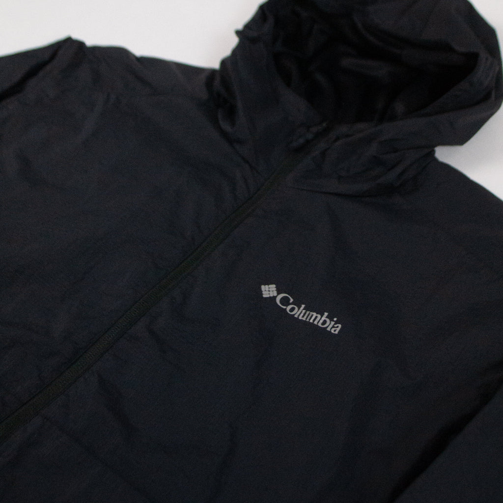Columbia Yocum Ridge Lined Wind Jacket - Black - Front Close Up