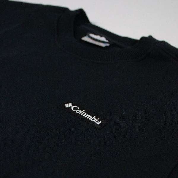 Columbia Meridian Creek Crew - Black - Front Close Up