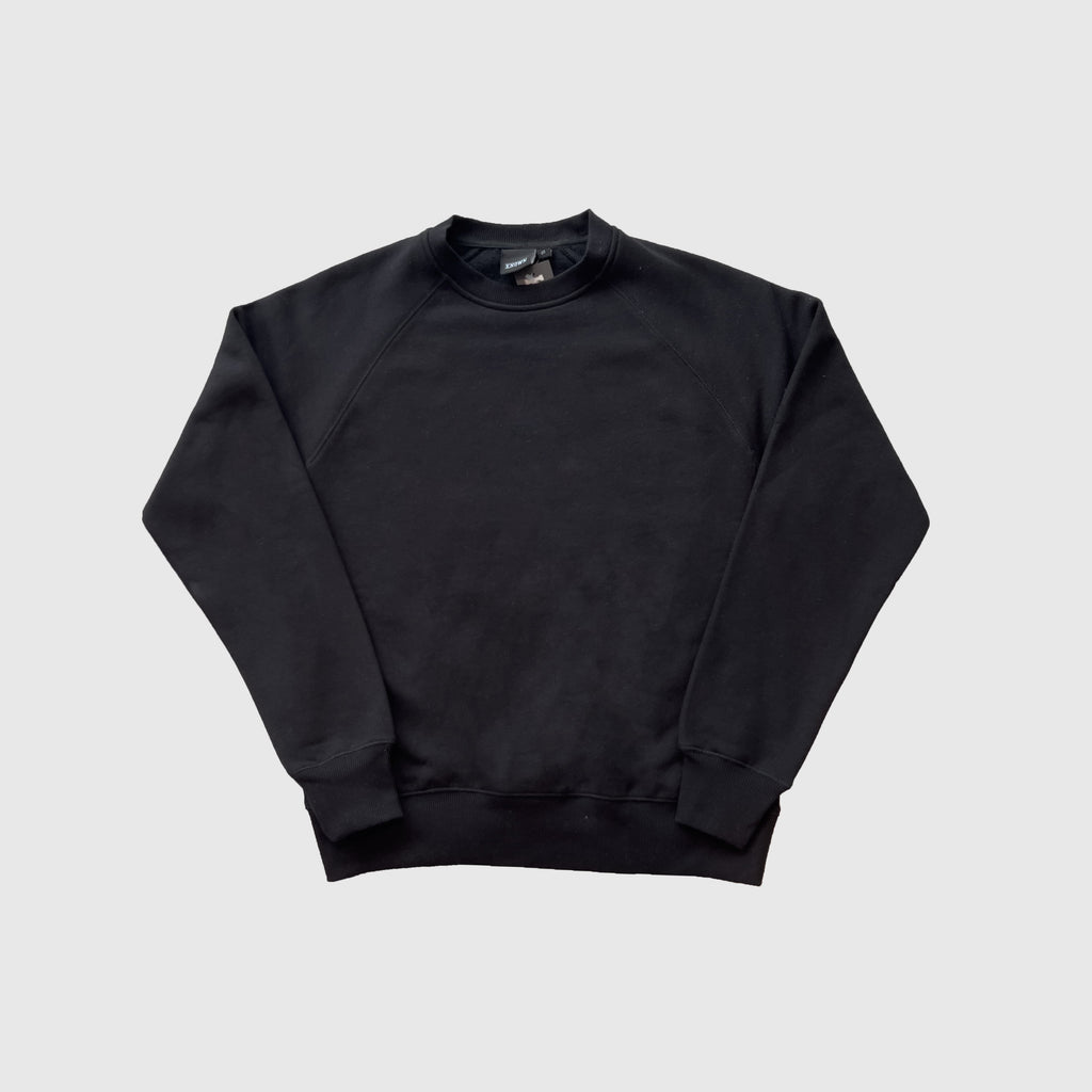 KNWN Basic Sweat - Black - Front