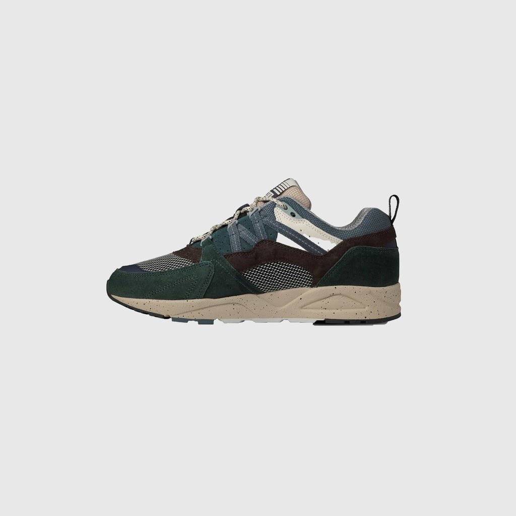 Karhu Fusion 2.0 - Dark Forest / Stormy Weather