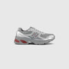 New Balance 2010 - Silver Metallic / Team Red