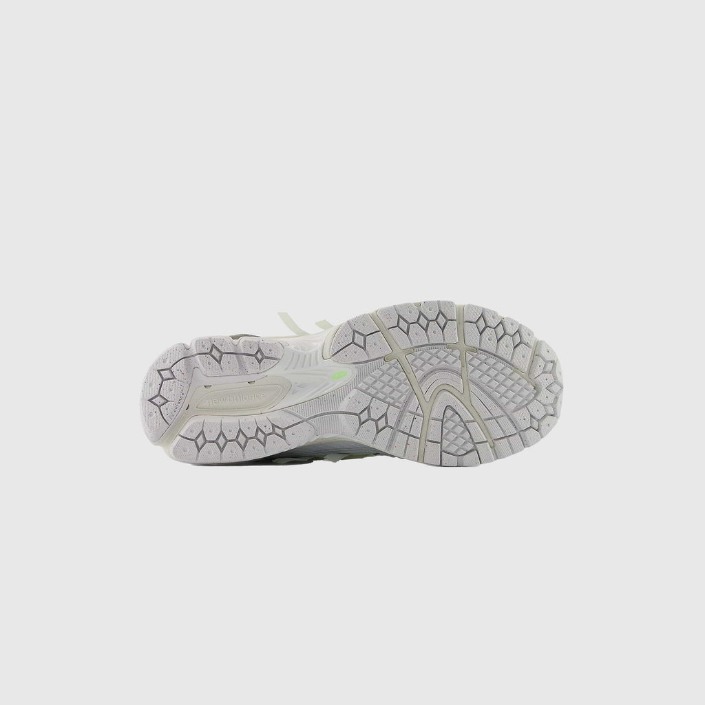New Balance 1906A - White / Mint Flash