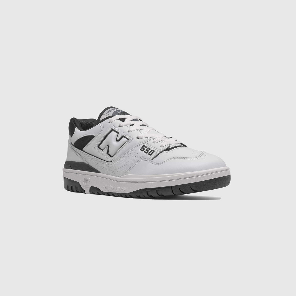 New Balance 550 - White / Black
