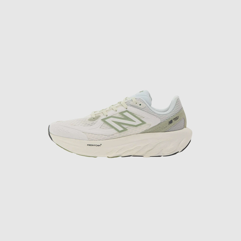 New Balance FF Trainer - Sea Salt / Garter Snake