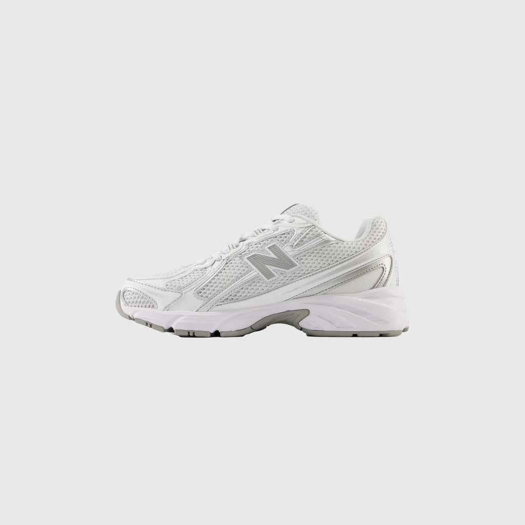 New Balance 740 - White / Silver Metallic