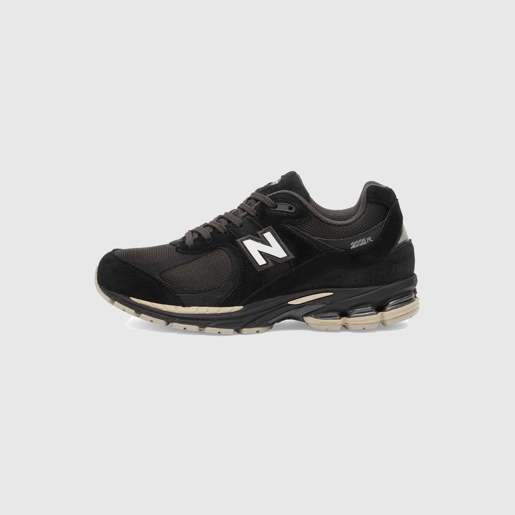 New Balance 2002R - Black