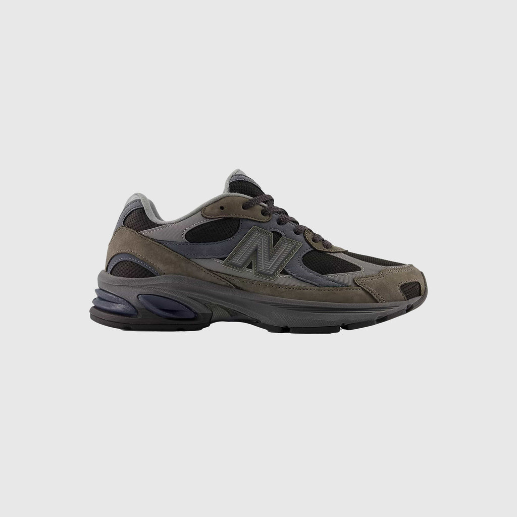 New Balance 2010 - Tornado / Faded Black / Dark Silver Metallic