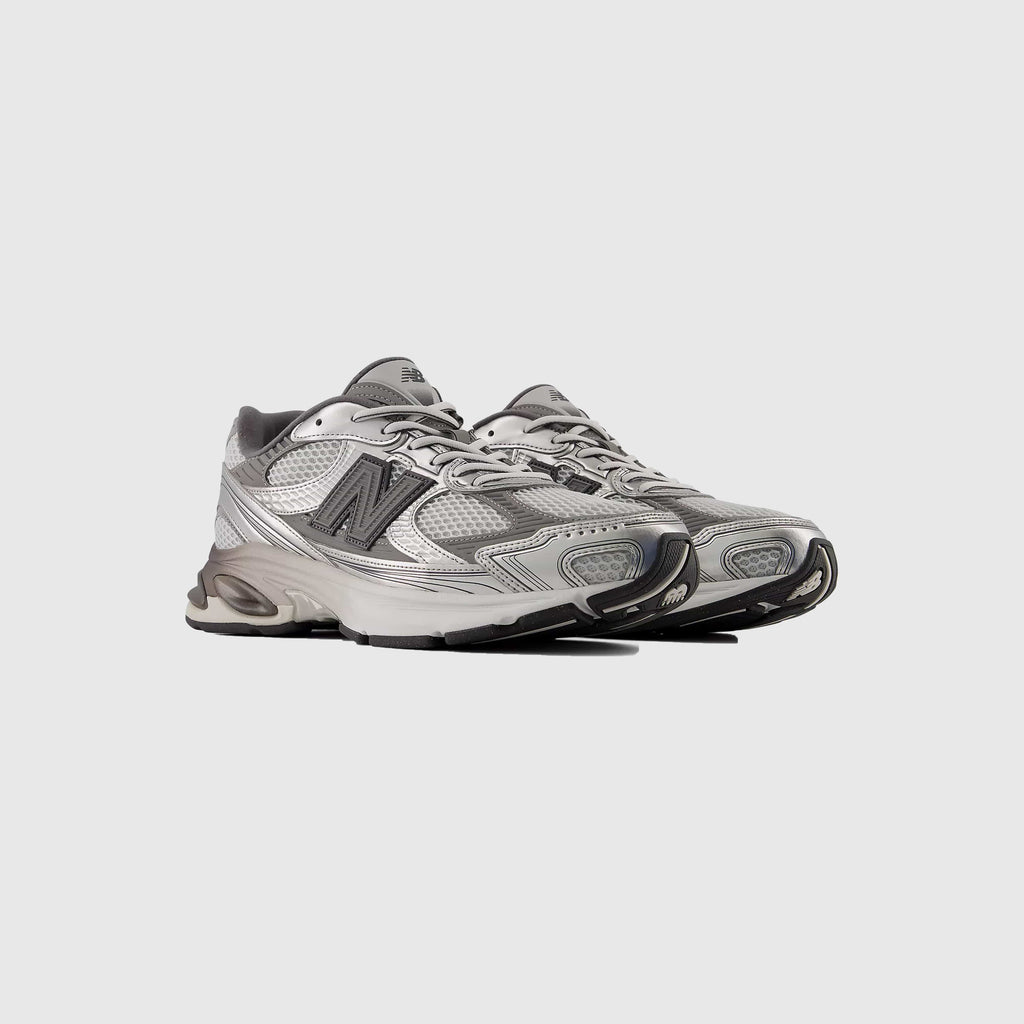 New Balance 2010 Grey Days 2026 - Black Silver / Metallic Silver