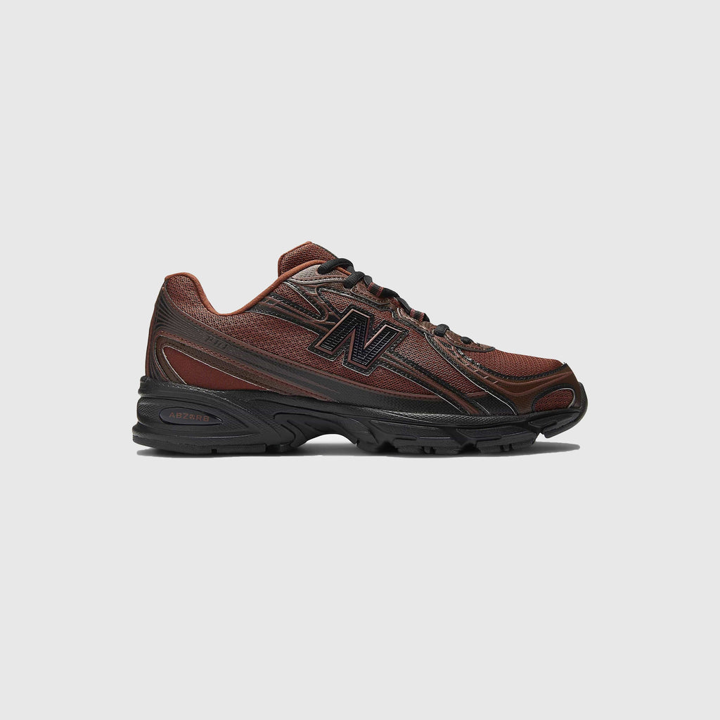 New Balance 740 - Relic Brown / Pumpernickel