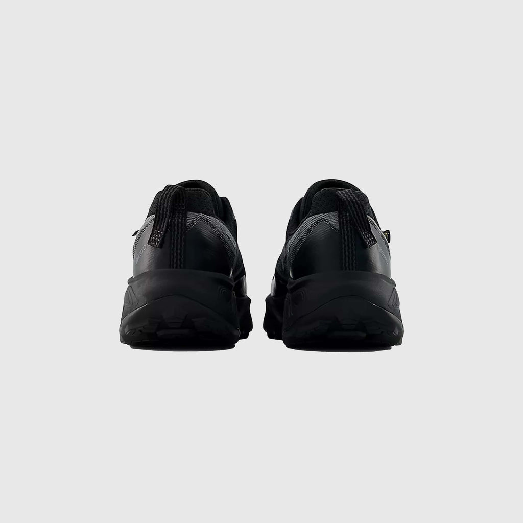 New Balance Hierro v9 GORE-TEX® Shoes - Black / Black Cement / Castlerock