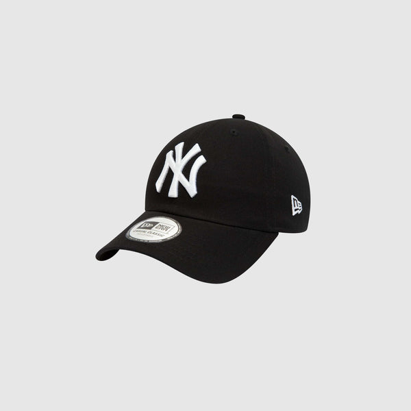 New Era New York Yankees League Essential 9TWENTY Cap - White / Black - Front