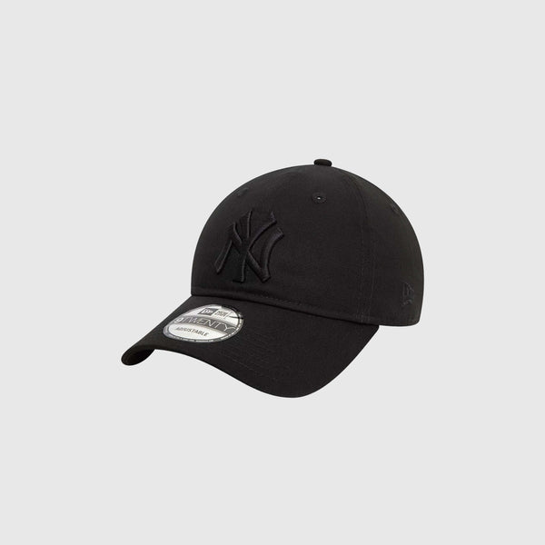 New Era New York Yankees League Essential 9TWENTY Cap - Black / Black - Front