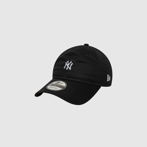 New Era New York Yankees MLB Mini Logo 9TWENTY Cap - Black - Front