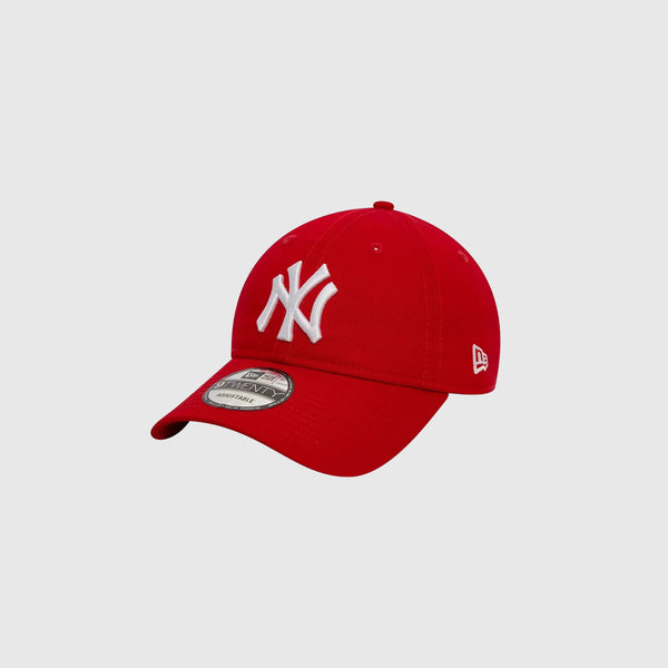 New Era New York Yankees League Essential 9TWENTY Cap - Red - Front