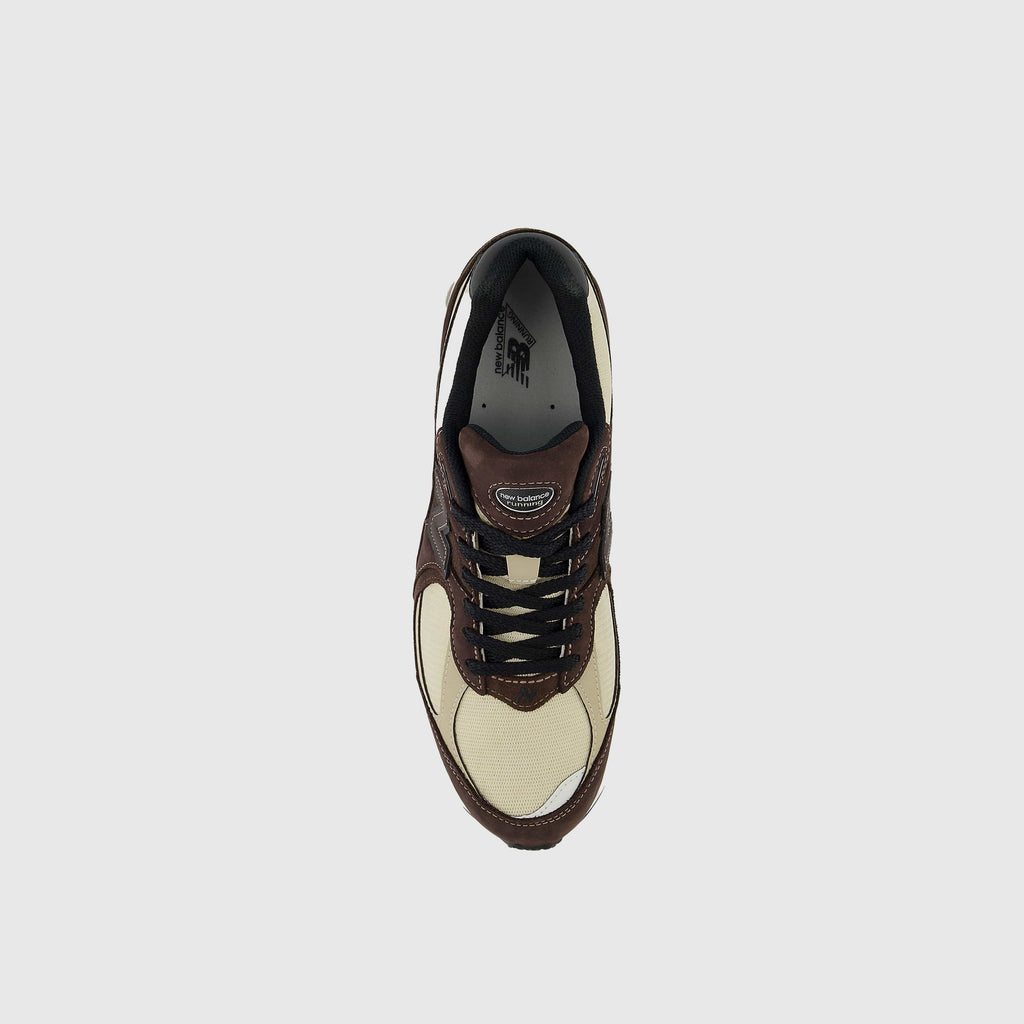 New Balance 2002R - Black Coffee / Sandstone