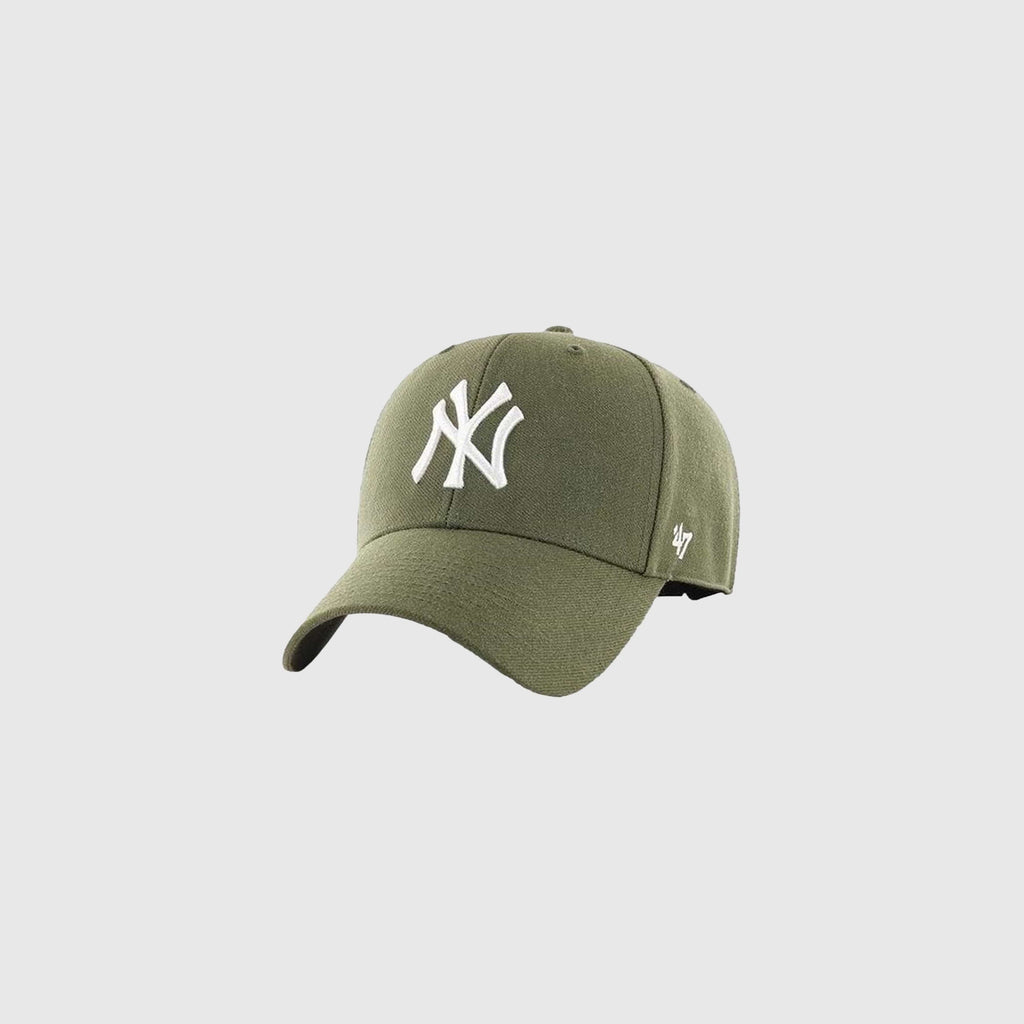 47 Brand New York Yankees MVP Snapback - Sandalwood - Front