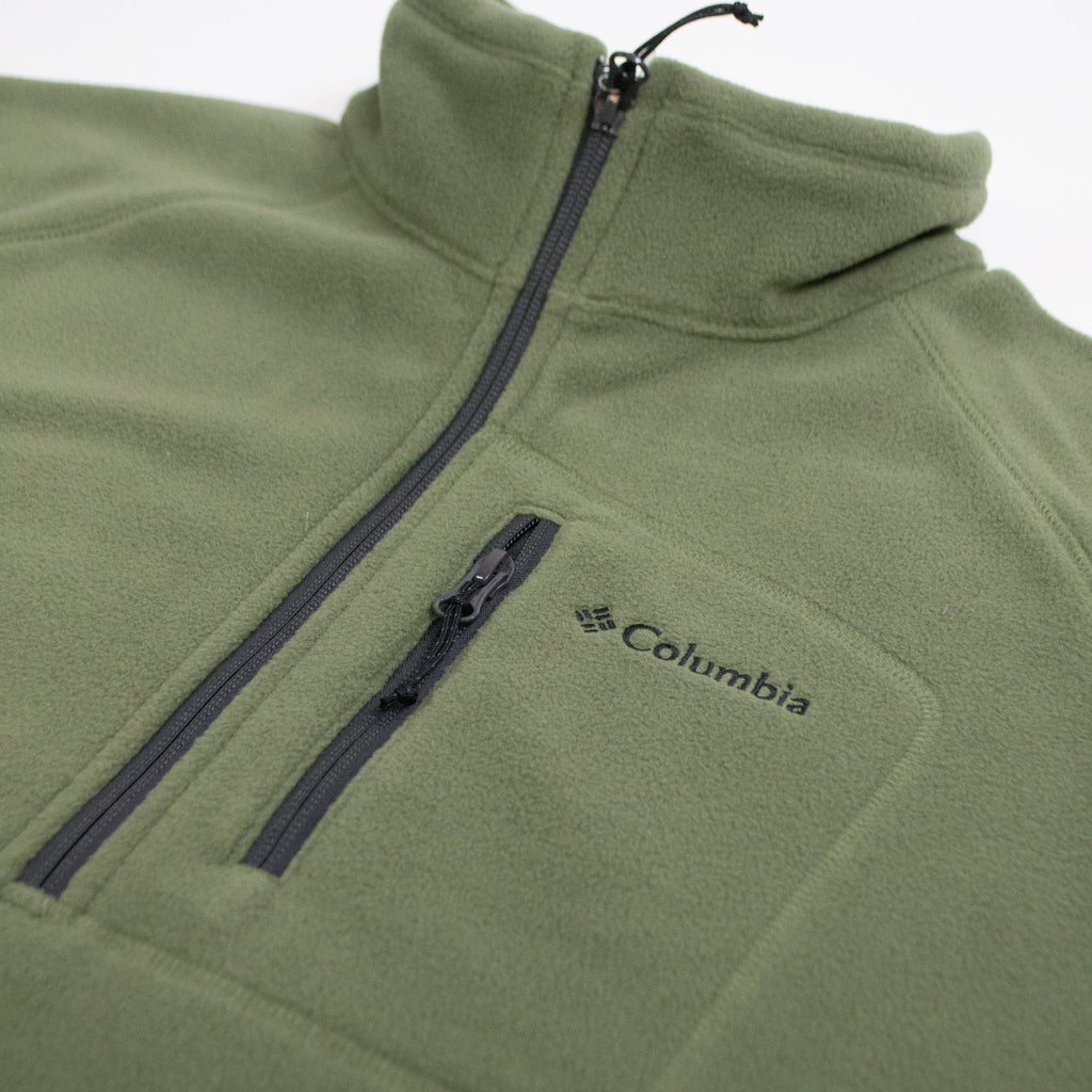 Columbia Fast Trek III Half Zip Fleece - Stone Green - Front Close Up