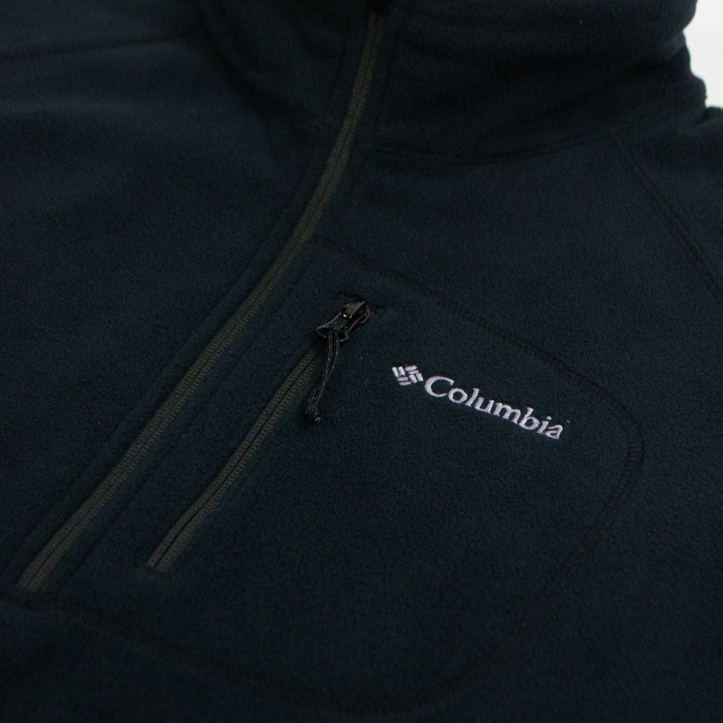 Columbia Fast Trek III Half Zip Fleece - Black / Black - Front Close Up