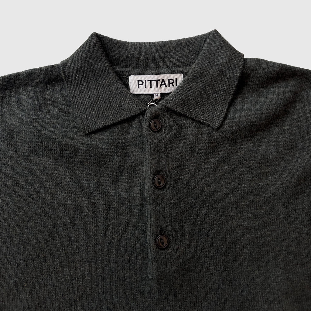 Pittari Polo - Seaweed - Front Close Up