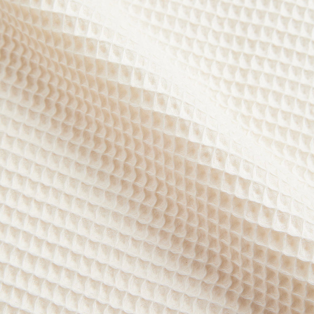 Portuguese Flannel Honey Comb - White - Close Up