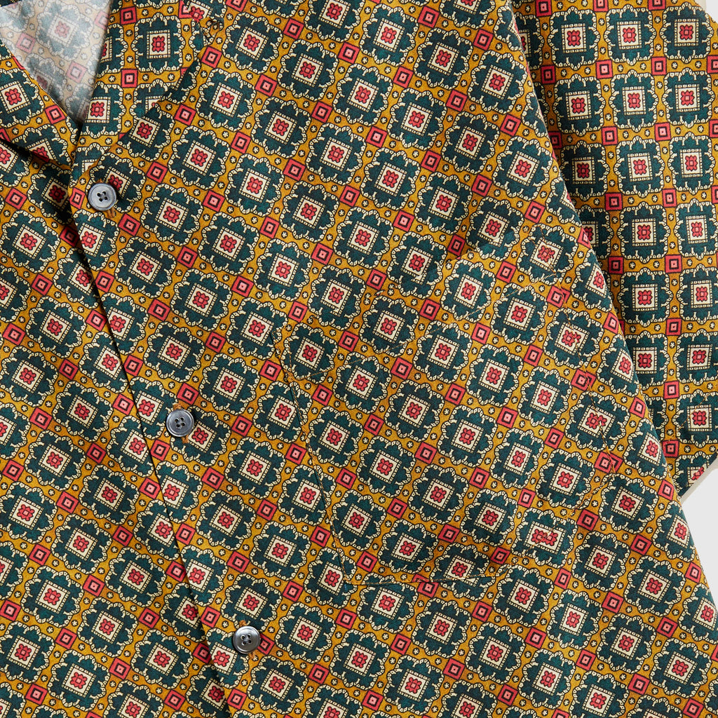 Portuguese Flannel Quartet Shirt - Deep Green / Mustard - Front Close Up