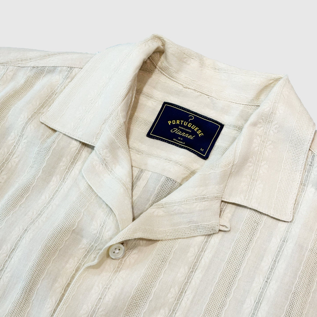 Portuguese Flannel Almada Shirt - Ecru - Front Close Up