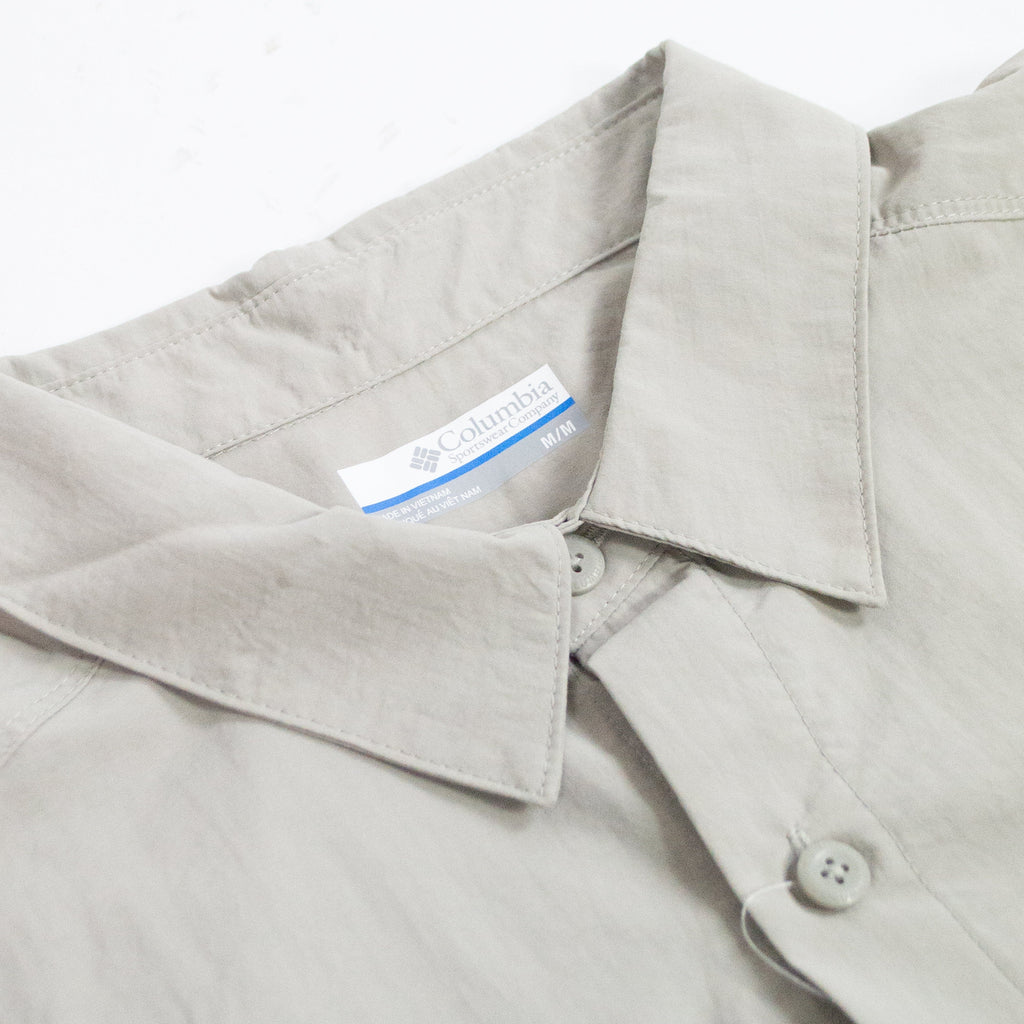 Columbia Mountaindale Outdoor Shirt - Flint Grey - Close Up