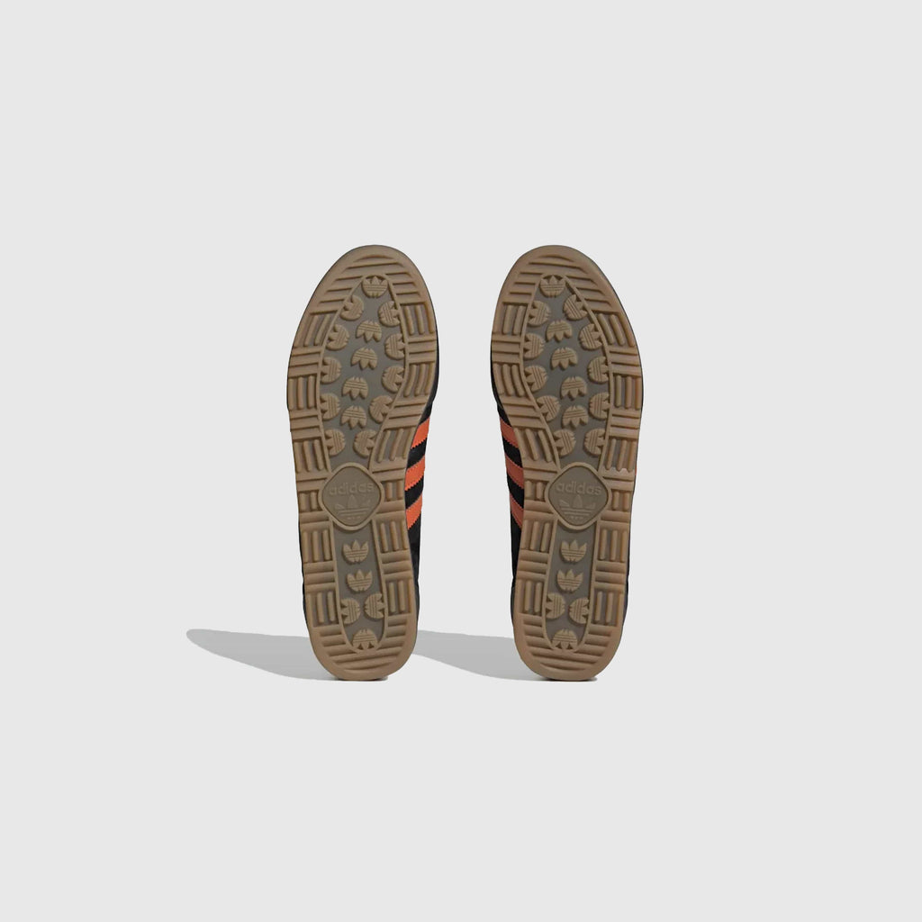 Adidas MK II - Core Black / Pantone / Core Black