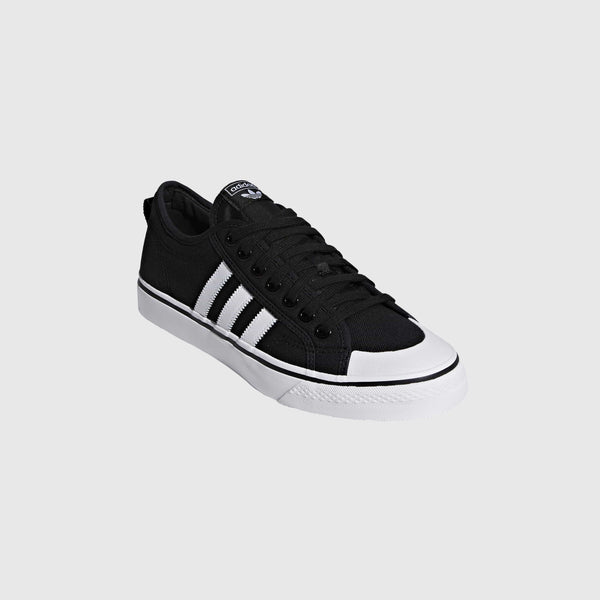Adidas Nizza - Core Black / Cloud White / Cloud White Front