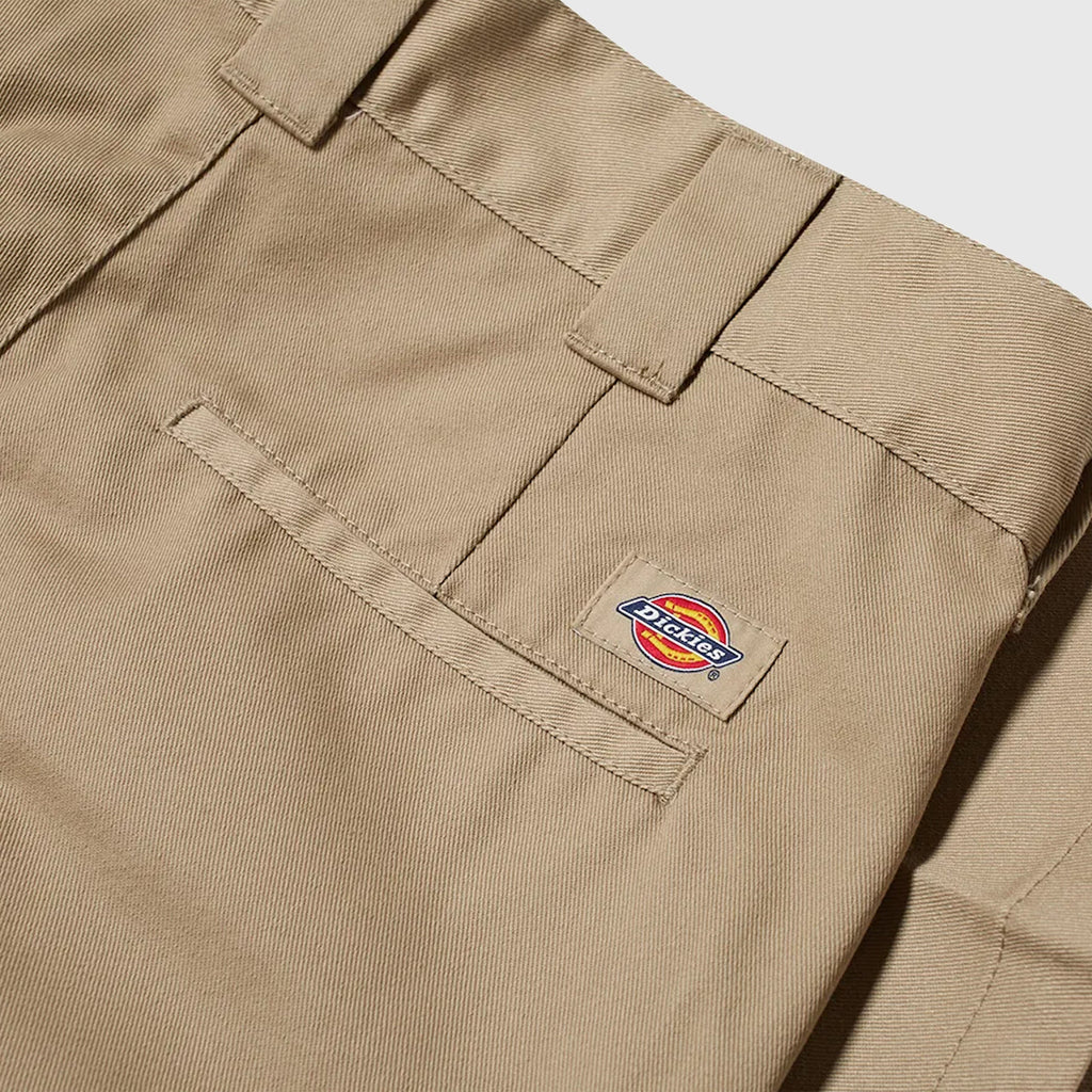 Dickies Slim Fit Short - Khaki - Close Up