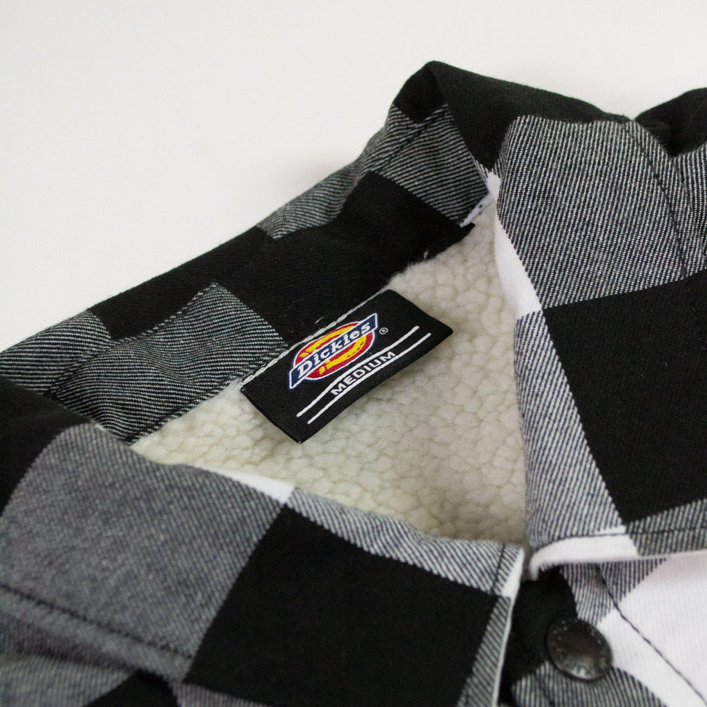 Dickies Lined Sacramento Shirt - Black Collar Close Up 