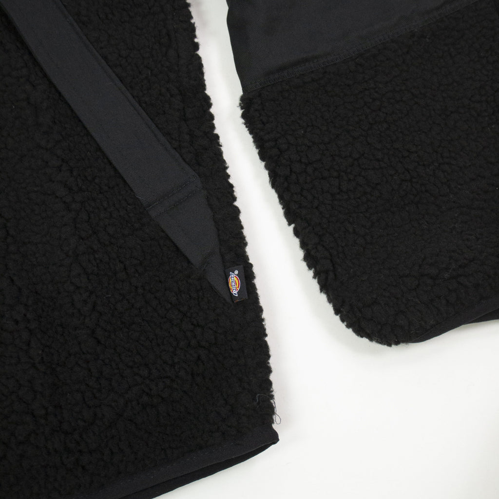  Dickies Red Chute Sherpa - Black Side Logo Tab