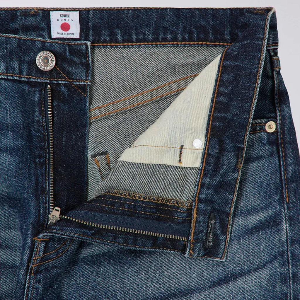 Edwin Slim Tapered Kaihara, Pure Indigo Stretch Denim - Blue Dark Used - Front Close Up