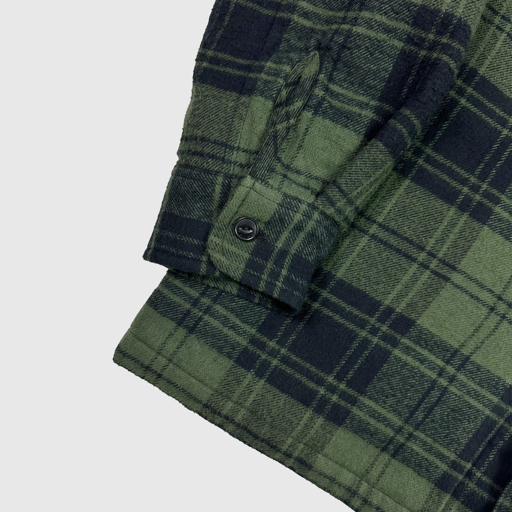 Edwin Sven Shirt Lined LS Mid Flannel - Brushed Ivy / Black Garment Washed - Front Close Up