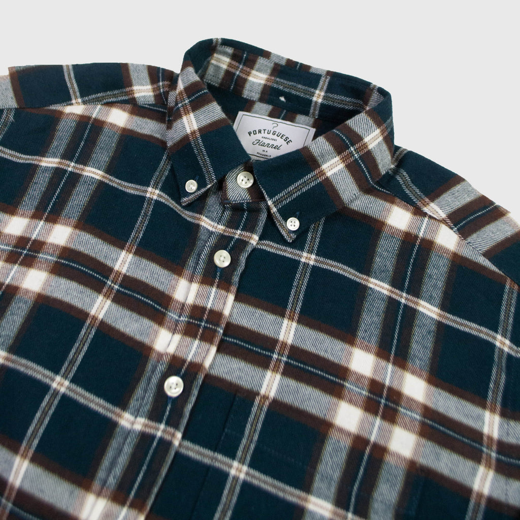Portuguese Flannel Smooth Check ESP BD - Petrol Blue / Brown / Cream - Front Close Up