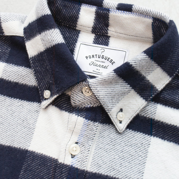 Portuguese Flannel LS Bonefire Shirt - Navy / Blue Collar Close Up
