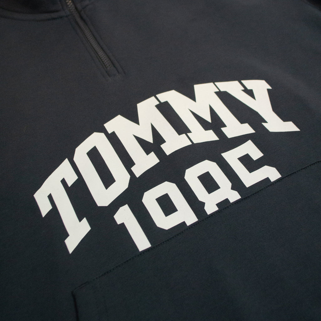 Tommy Jeans Relaxed Authentic Half Zip - New Charcoal - Front Close Up