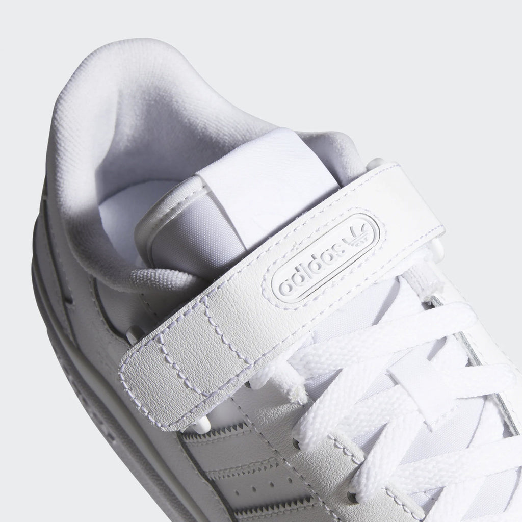 Adidas Forum Low  - Cloud White / Cloud White / Cloud White Strap Close Up