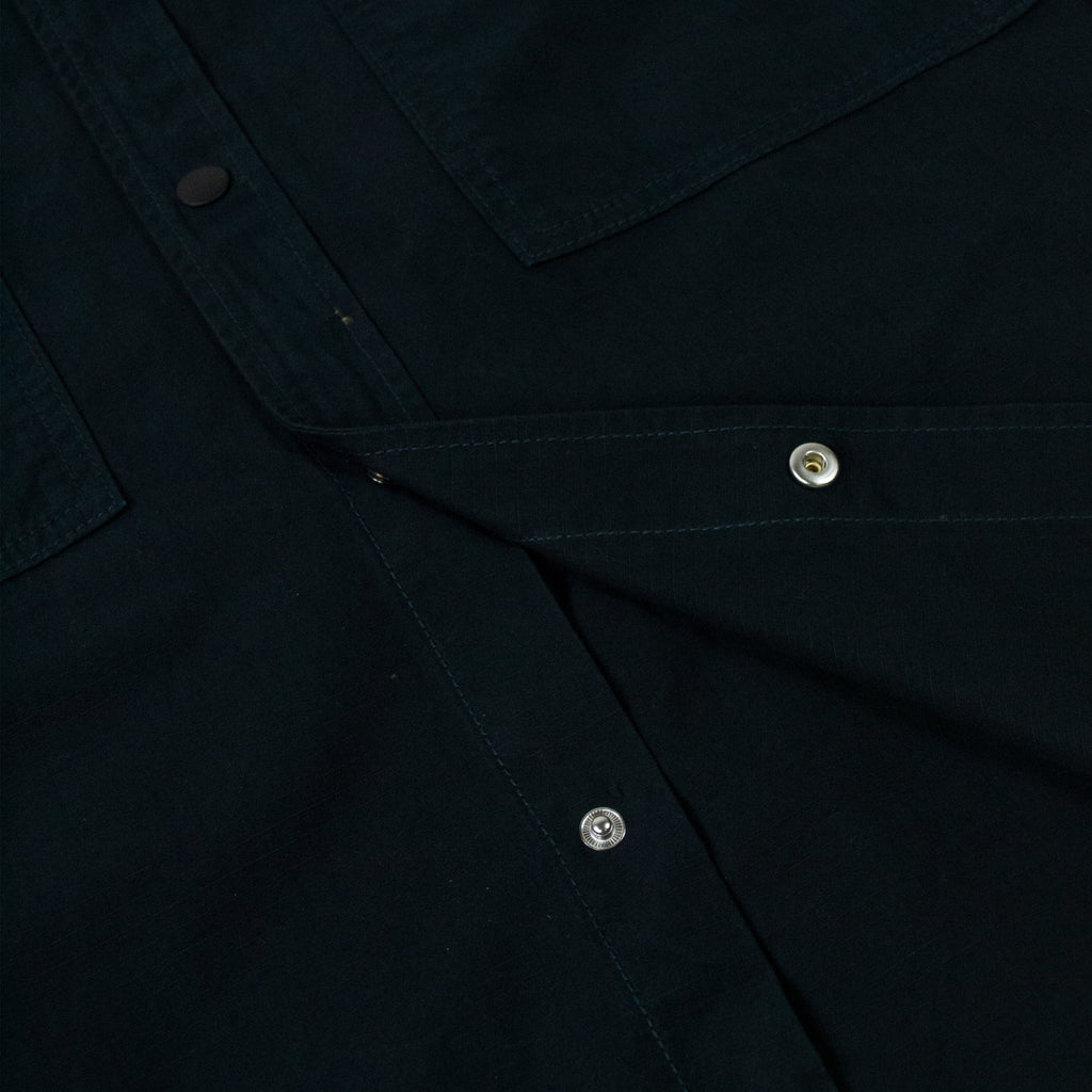 Edwin Big Shirt LS Rip Stop - Black Garment Dyed - Close Up