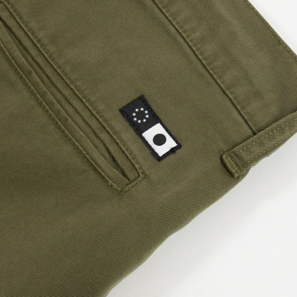 Edwin Regular Chino - Uniform Green Back Logo Tab 